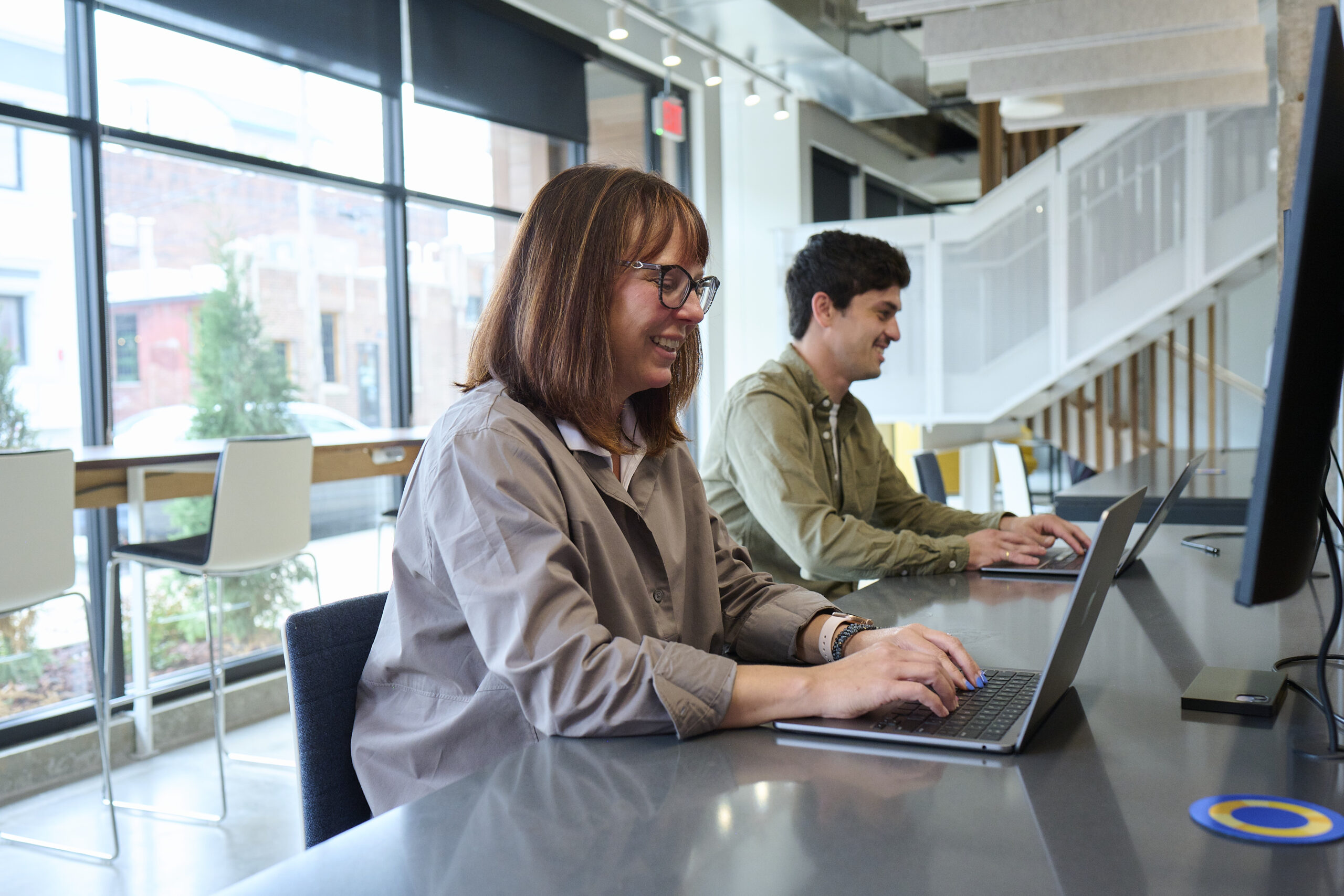 Spotlight Influence Orchestration ecosystem showing how analysts, peer reviews, and AI visibility shape B2B buying decisions.